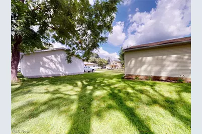 1137 E Archwood Avenue, Akron, OH 44306 - Photo 27