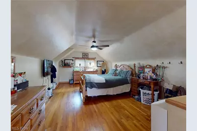 1137 E Archwood Avenue, Akron, OH 44306 - Photo 17