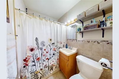 1137 E Archwood Avenue, Akron, OH 44306 - Photo 15