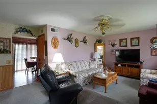 100 Vicky Ln, Heath, OH 43056 - Photo 7