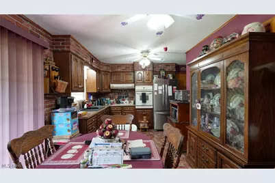 100 Vicky Lane, Heath, OH 43056 - Photo 9