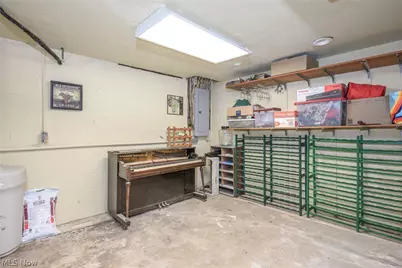 7270 Tallmadge Road, Rootstown, OH 44272 - Photo 25