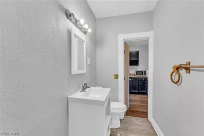 3721 W 33rd Street #2/UP, Loveland, OH 44109 - Photo 15