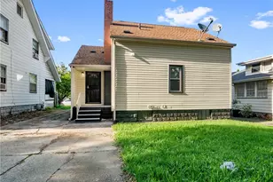 353 Hilton Ave, Youngstown, OH 44507 - Photo 19