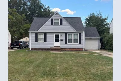 1719 E 300th Street, Wickliffe, OH 44092 - Photo 1