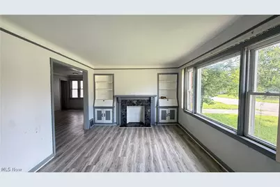 14901 Milverton Road, Loveland, OH 44120 - Photo 3