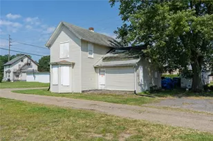 1107 Market Ave S, Canton, OH 44707 - Photo 1