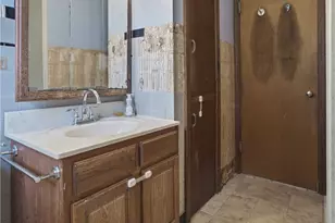 225 19th St NE, Massillon, OH 44646 - Photo 29