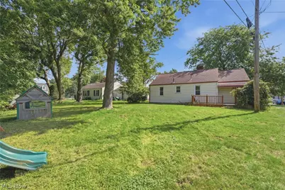 225 19th Street NE, Massillon, OH 44646 - Photo 9