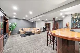 1415 Homestead Creek Dr, Grandview Heights, OH 44147 - Photo 29