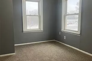 1071 Fairbanks Pl, Akron, OH 44306 - Photo 3