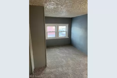 1071 Fairbanks Place, Akron, OH 44306 - Photo 5