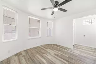 3207 W 97th St, Loveland, OH 44102 - Photo 9