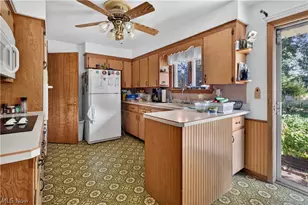 2540 E 35th St, Lorain, OH 44055 - Photo 13