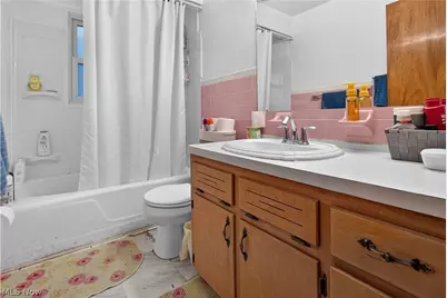 2540 E 35th Street, Lorain, OH 44055 - Photo 7