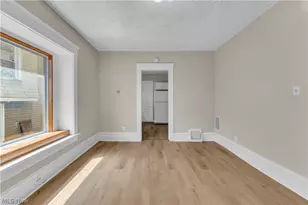 94 Broad St, Akron, OH 44305 - Photo 3