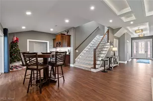 211 Oak Grove Dr, Akron, OH 44319 - Photo 29