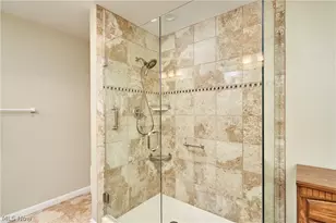 1782 Brookwood Dr, Akron, OH 44313 - Photo 17