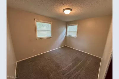 181 N Beverly Avenue, Austintown, OH 44515 - Photo 7