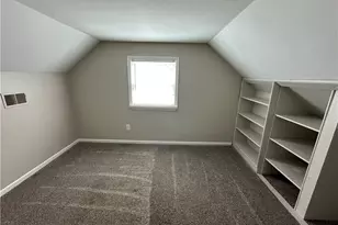 181 N Beverly Ave, Austintown, OH 44515 - Photo 9
