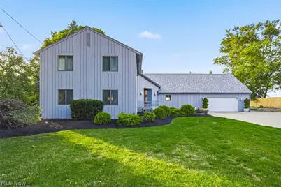 37725 Lake Shore Boulevard, Eastlake, OH 44095 - Photo 1