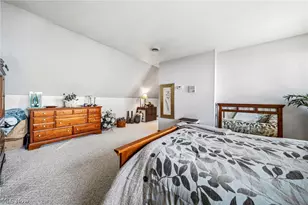37725 Lakeshore Blvd, Eastlake, OH 44095 - Photo 27