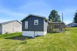 1362 Yellowstone Ave, Akron, OH 44310 - Photo 21