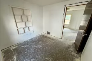 431 Idaho Ave, Lorain, OH 44052 - Photo 17