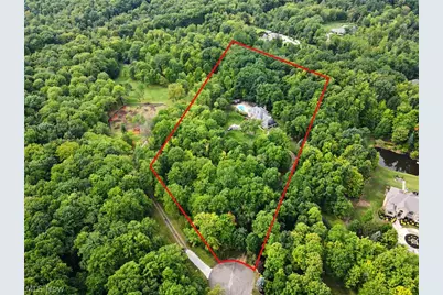 1295 Connecticut Woods Drive, Hudson, OH 44236 - Photo 3