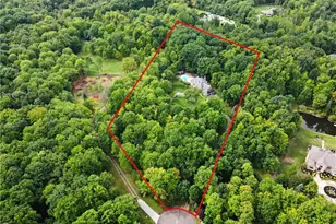 1295 Connecticut Woods Dr, Hudson, OH 44236 - Photo 3