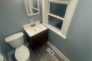 56 E Mapledale Ave, Akron, OH 44301 - Photo 9