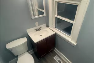 56 E Mapledale Ave, Akron, OH 44301 - Photo 5