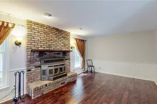17099 Creighton Dr, Chagrin Falls, OH 44023 - Photo 11