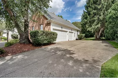 8549 Reserve Court, Boardman, OH 44514 - Photo 3