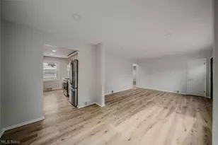 31508 Daniel Dr, Willowick, OH 44095 - Photo 9