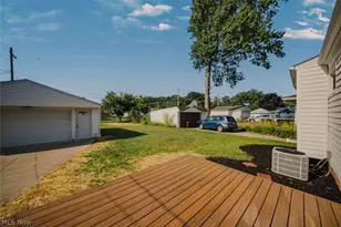 31508 Daniel Dr, Willowick, OH 44095 - Photo 19