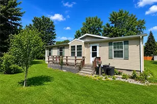 723 W Livingston Ave, Crestline, OH 44827 - Photo 19