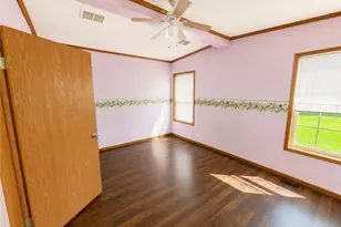 723 W Livingston Ave, Crestline, OH 44827 - Photo 5
