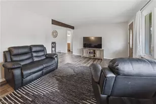 415 28th St NW, Massillon, OH 44647 - Photo 5