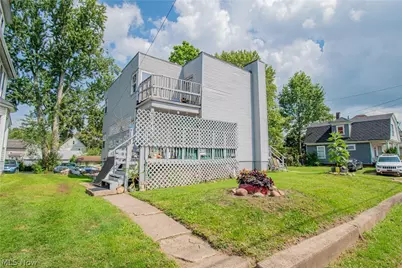 1532 Woodland Avenue NW, Canton, OH 44703 - Photo 1