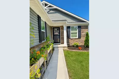 168 Eagle Circle, Amherst, OH 44001 - Photo 3