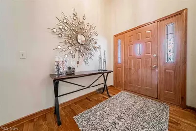 4084 Shelly Drive, Green Hills, OH 44131 - Photo 3