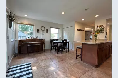 4287 Woodleigh Lane, Austintown, OH 44511 - Photo 15