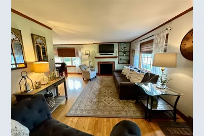 4287 Woodleigh Lane, Austintown, OH 44511 - Photo 5