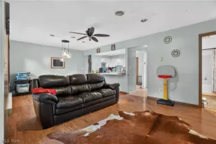 731 Lark Ct, Rock Creek, OH 44084 - Photo 23