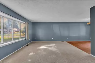 6033 Harrison St, Mentor, OH 44060 - Photo 5