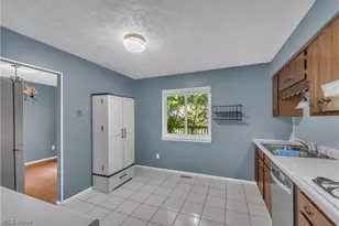6033 Harrison St, Mentor, OH 44060 - Photo 11