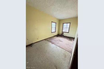 116 5th Avenue, Chardon, OH 44024 - Photo 11