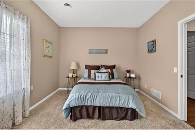 1321 Cascade Circle NW, Canton, OH 44708 - Photo 17