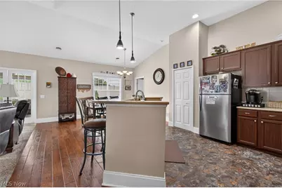 1321 Cascade Circle NW, Canton, OH 44708 - Photo 3
